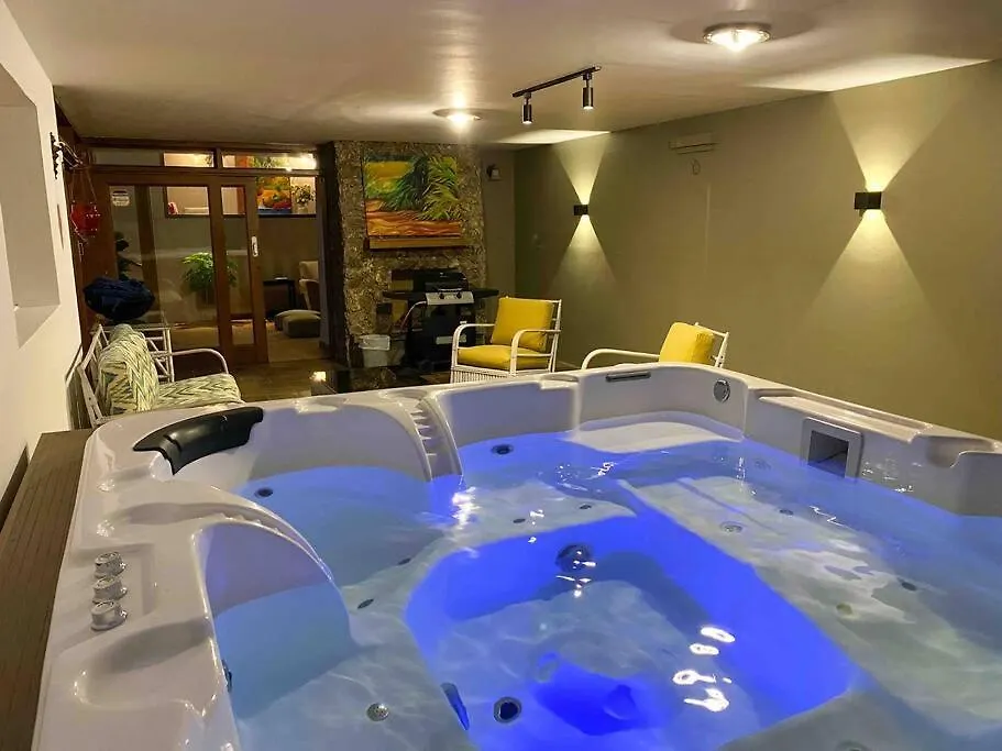 Mansion Br Villa Piscina, Jacuzzi, 6 Min De Provenza Medellin