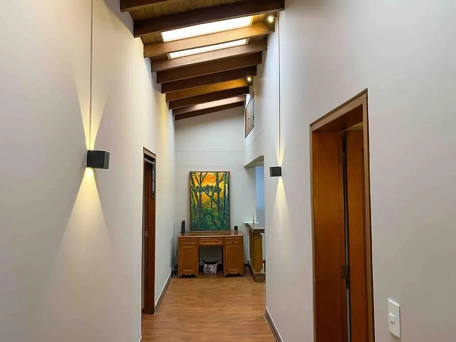 Mansion Br Villa Piscina, Jacuzzi, 6 Min De Provenza Medellin 0*,  Colombia