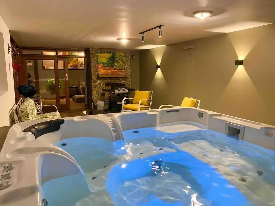 Mansion Br Villa Piscina, Jacuzzi, 6 Min De Provenza Medellin 0*,