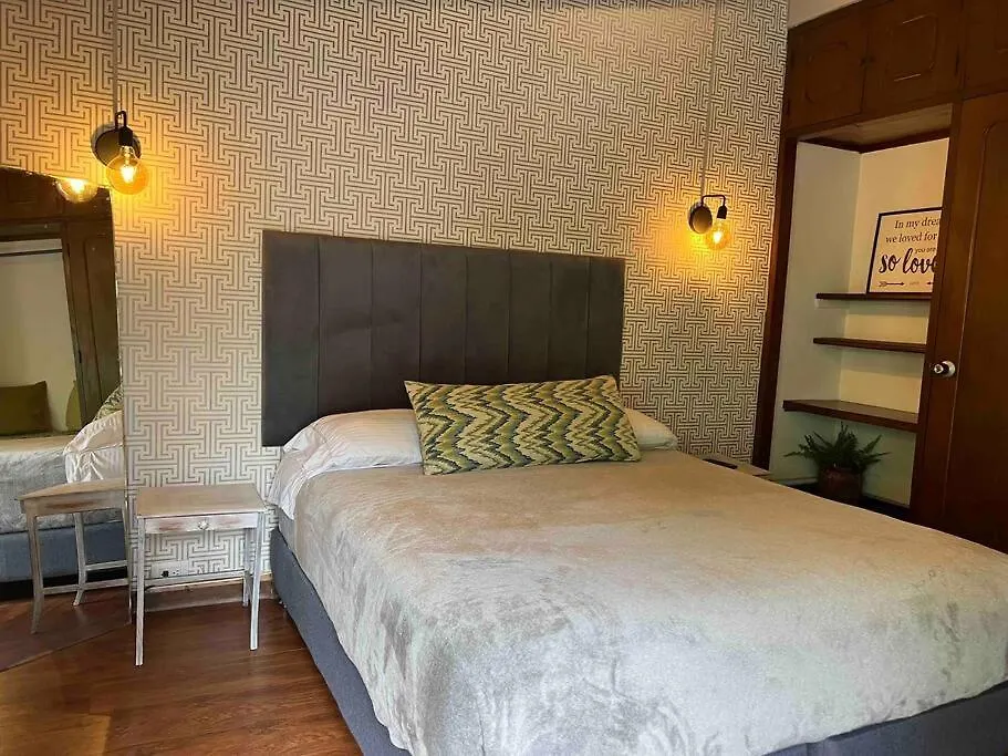 Mansion Br Villa Piscina, Jacuzzi, 6 Min De Provenza Medellin 0*,