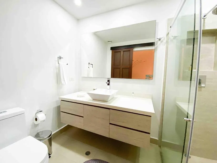 Mansion Br Villa Piscina, Jacuzzi, 6 Min De Provenza Medellin Colombia