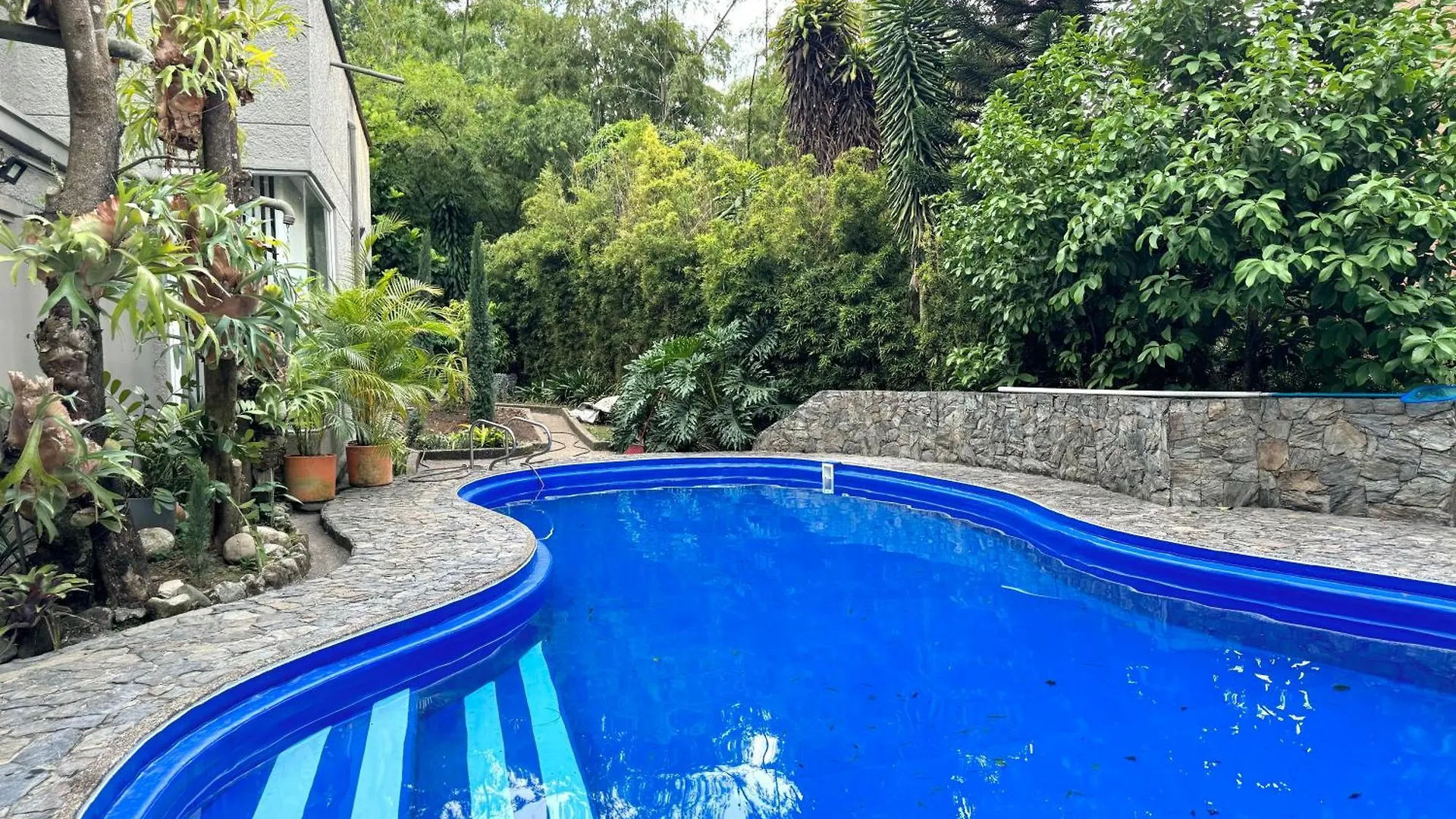 Mansion Br Villa Piscina, Jacuzzi, 6 Min De Provenza Medellin